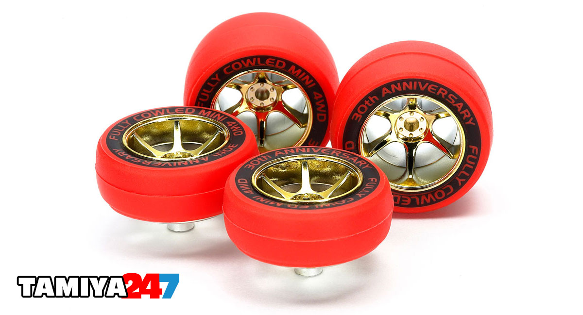 Tamiya 30th Anniversary Mini 4WD Red Tires / Gold Wheels